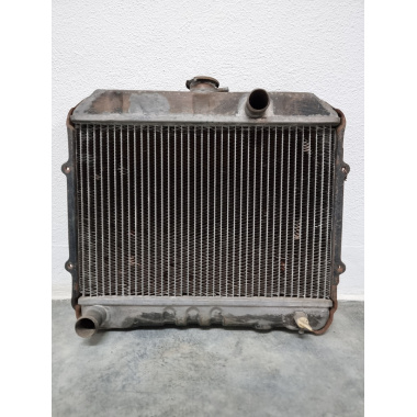 Radiador Toyota Corolla KE20/KE25/KE30 Radiador Toyota Corolla KE20/KE25/KE30